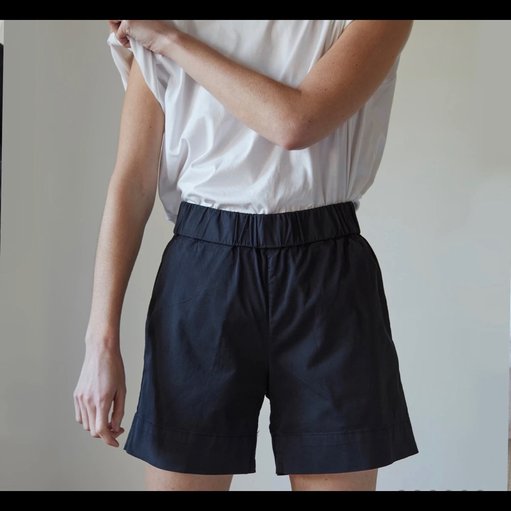 Everlane Easy Short